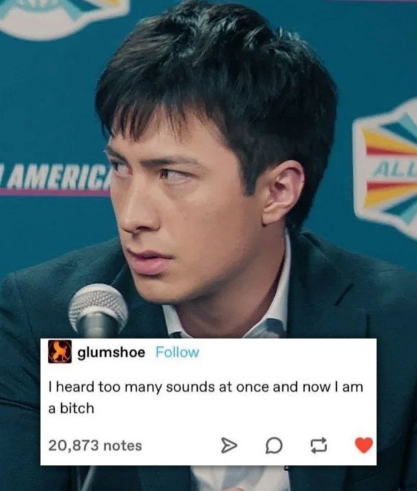 debs 🏒 tweet media