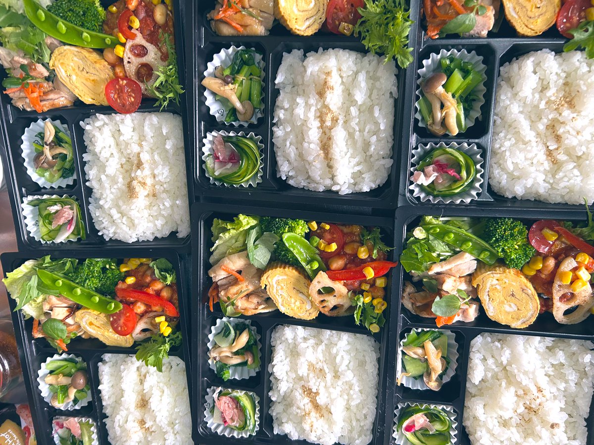 café pont chatポンシャ tweet media