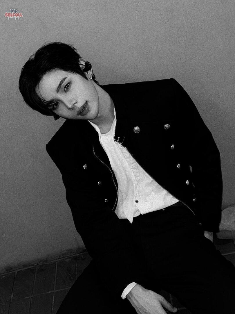 SELFOL ONLY! tweet media