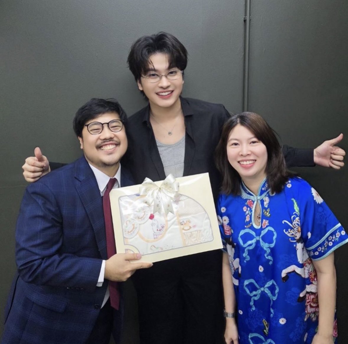 หมวยเล้ก ft.툥툥 tweet media