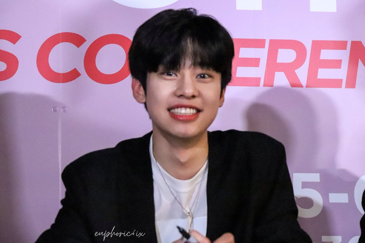 sadie 🌼 #BOTTOMS_UP tweet media