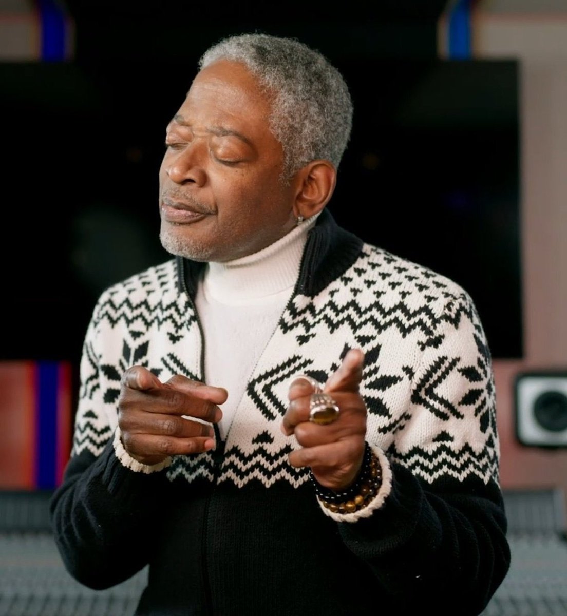 Black Thunder ⚡️ tweet media