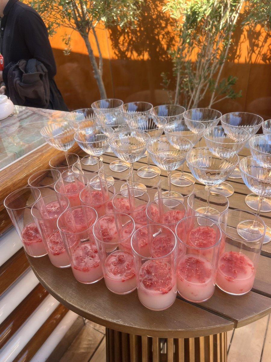 Jonny Deacon tweet media