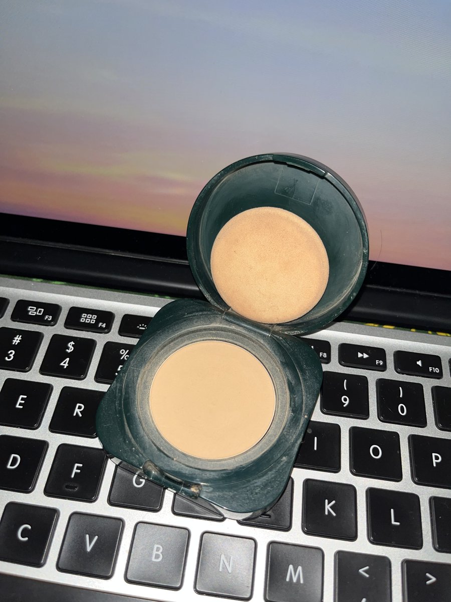 premium app tweet media