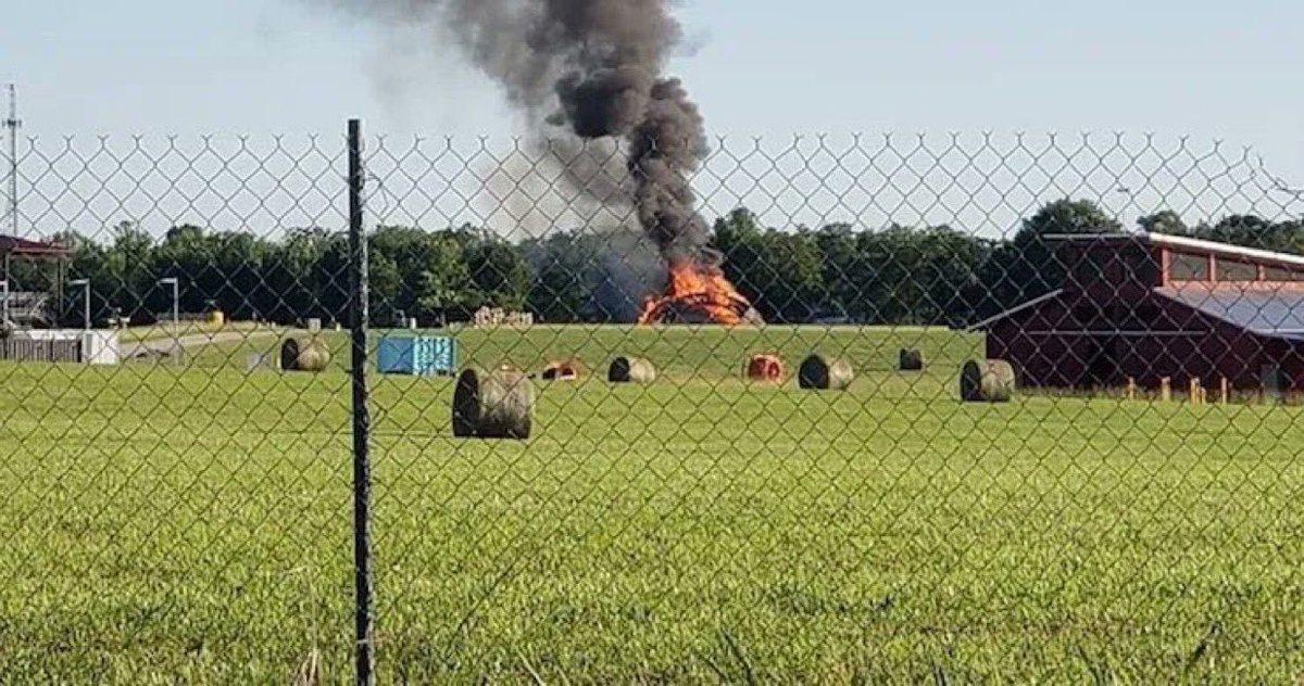 Bonnaroovian tweet media