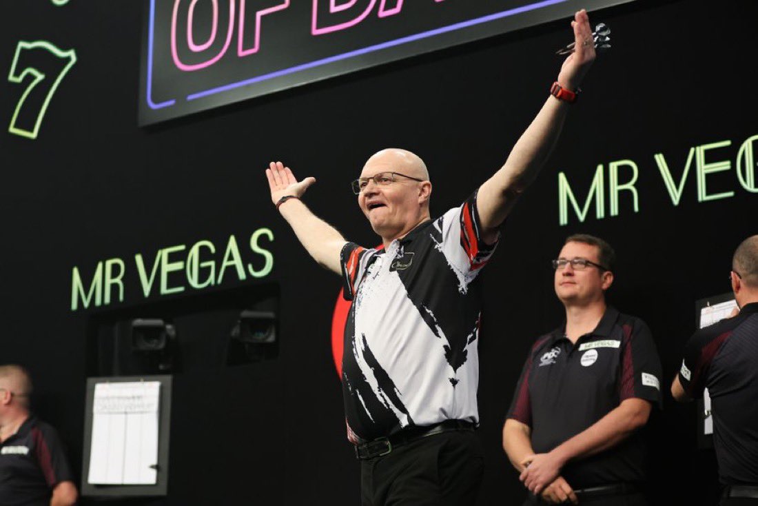 PDC Darts tweet media