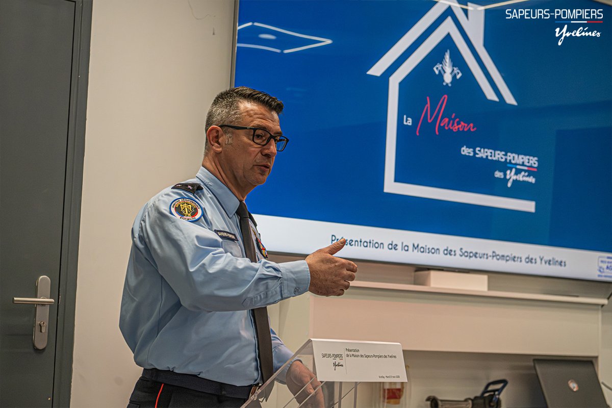 pompiers78 tweet media