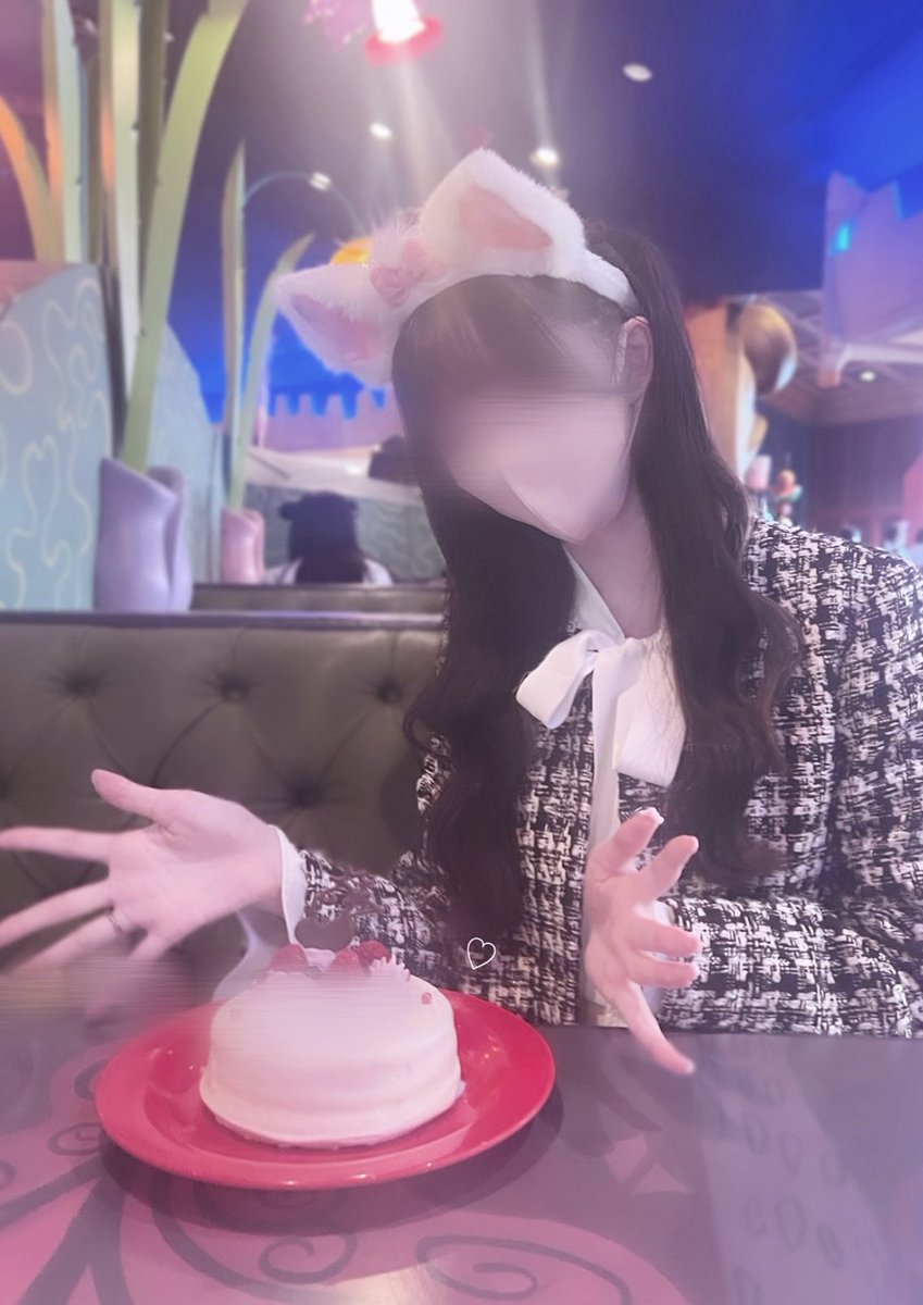 むに♥ tweet media