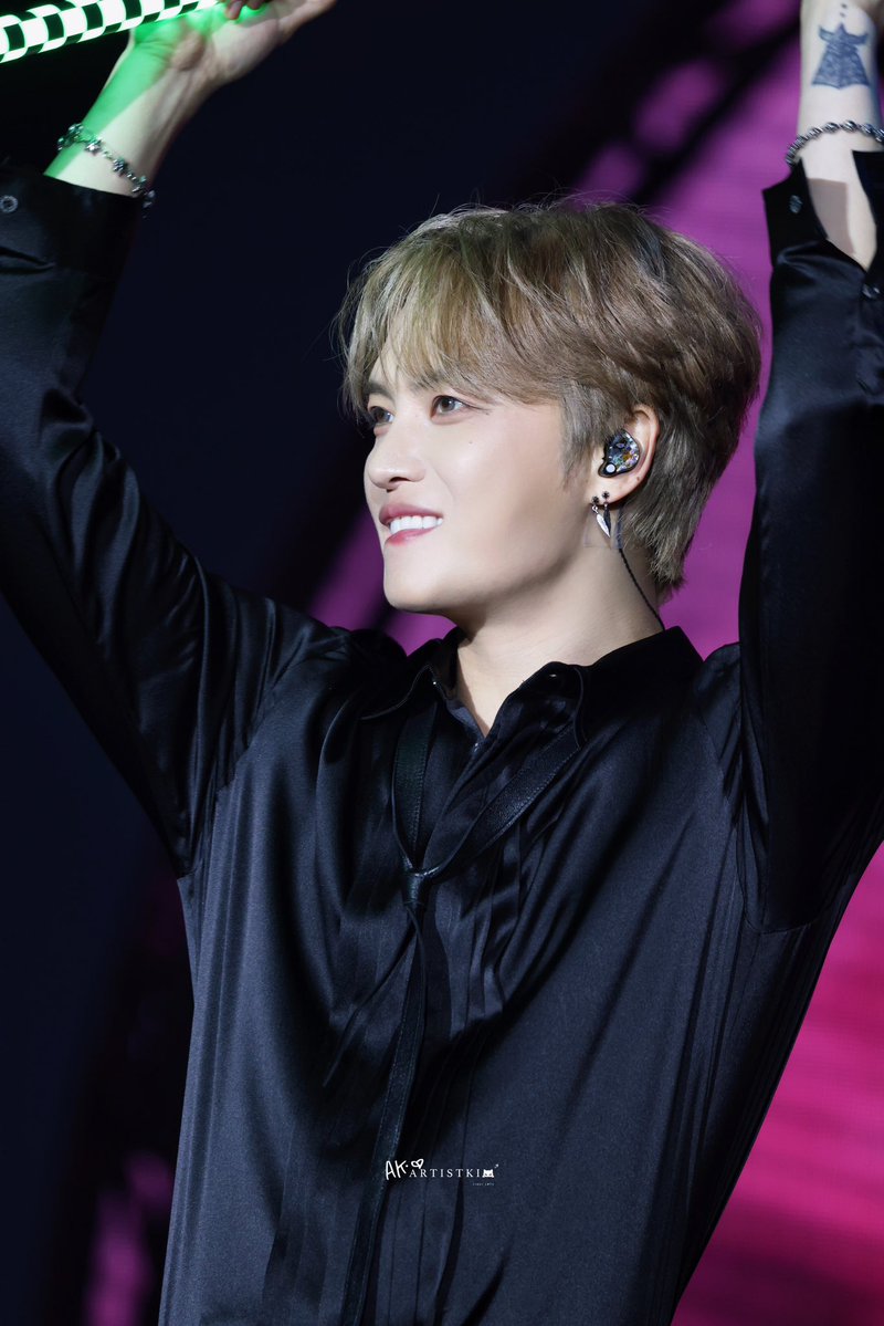 𝗔𝗥𝗧𝗜𝗦𝗧𝗞𝗜𝗠  | 金在中 tweet media