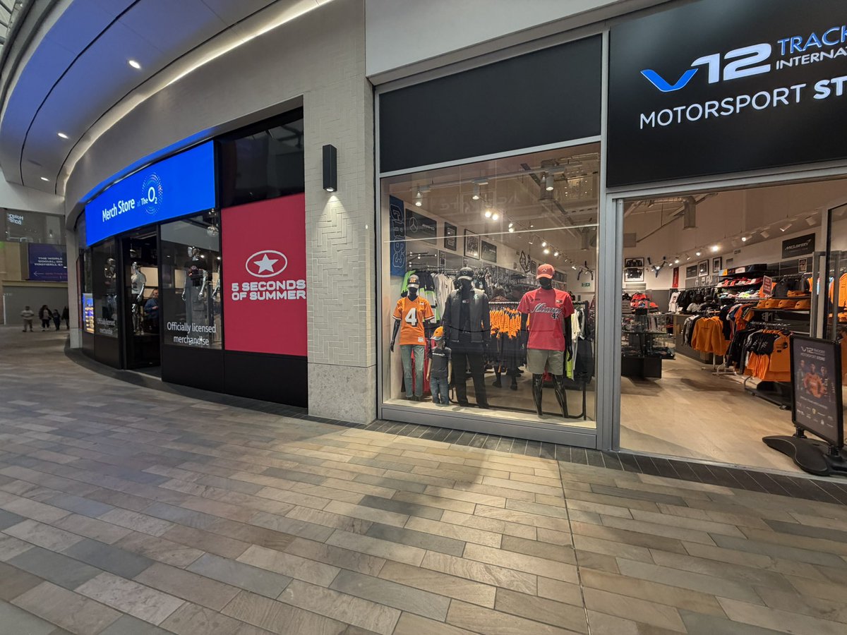 katie on tour! tweet media