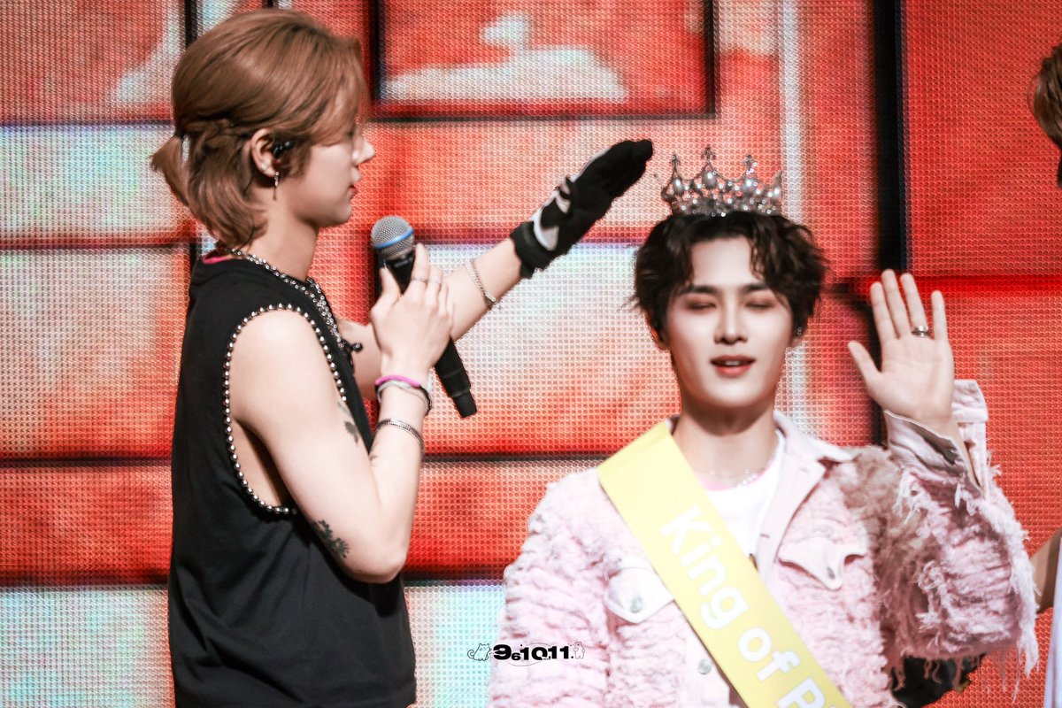 2minshinee2's tweet photo. 소녀가 소년을 만나 아픈 사랑이 이제 시작 돼
230602 Singapore
230813 Macau
#AprilFoolsDay
#TENLEE #TEN #李永钦 #텐 #เตนล์ #テン
#KUN #쿤 #钱锟 #クン #WayV #웨이션브이 #威神V #TENKUN #kunten https://t.co/RpDKF84Z8A