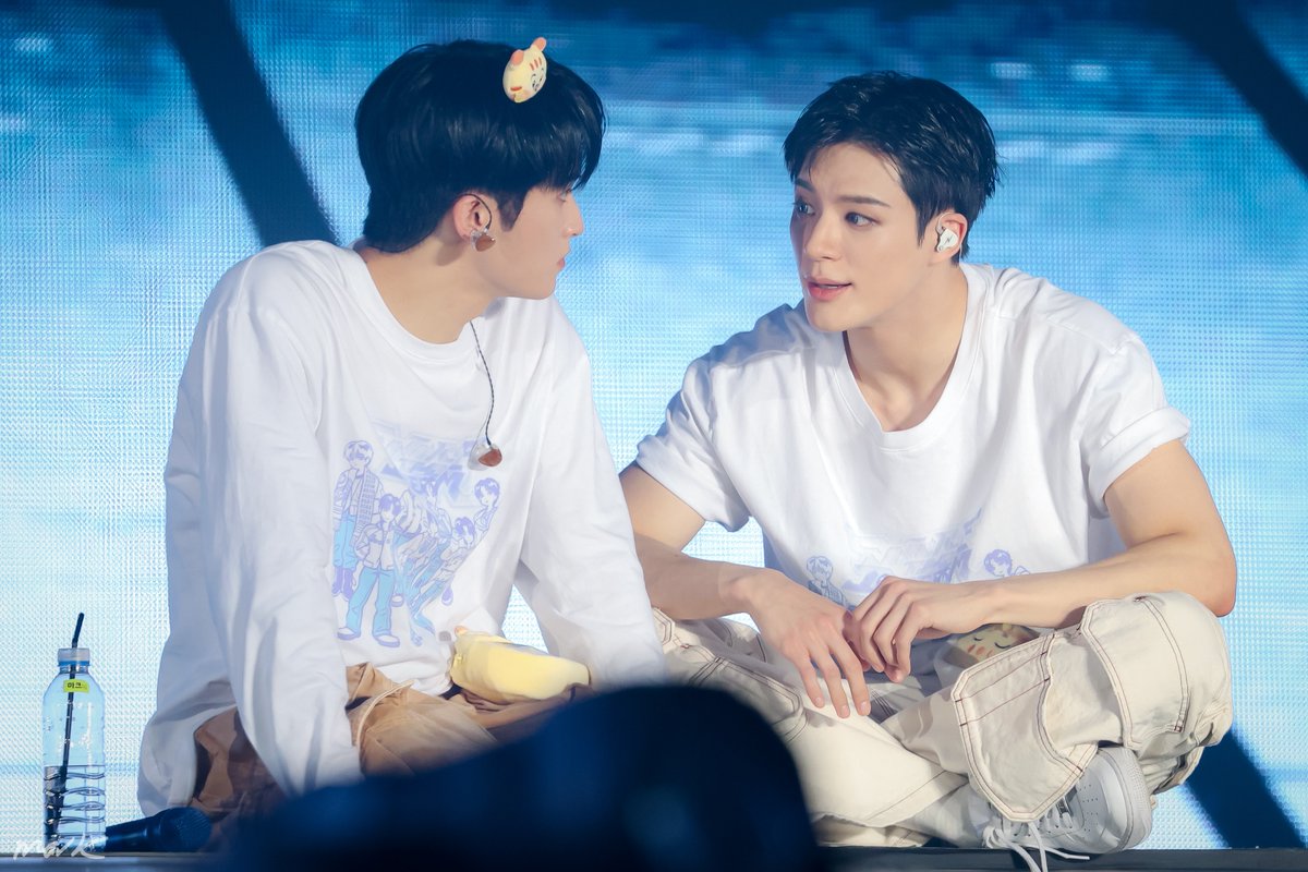 Eternity_to_MK's tweet photo. 💚꽁냥꽁냥💚

#AprilFoolsDay #만우절
#마크 #MARK #제노 #JENO
#엔시티드림 #NCTDREAM 
#엔시티127 #NCT127 
#마크야_맠프_여기 https://t.co/iE8T10WBHd