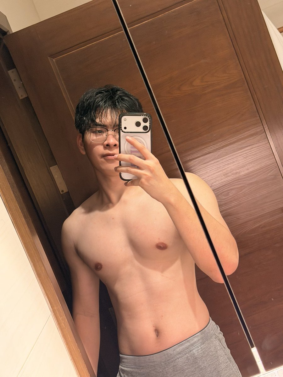 เนิร์ดบอย tweet media