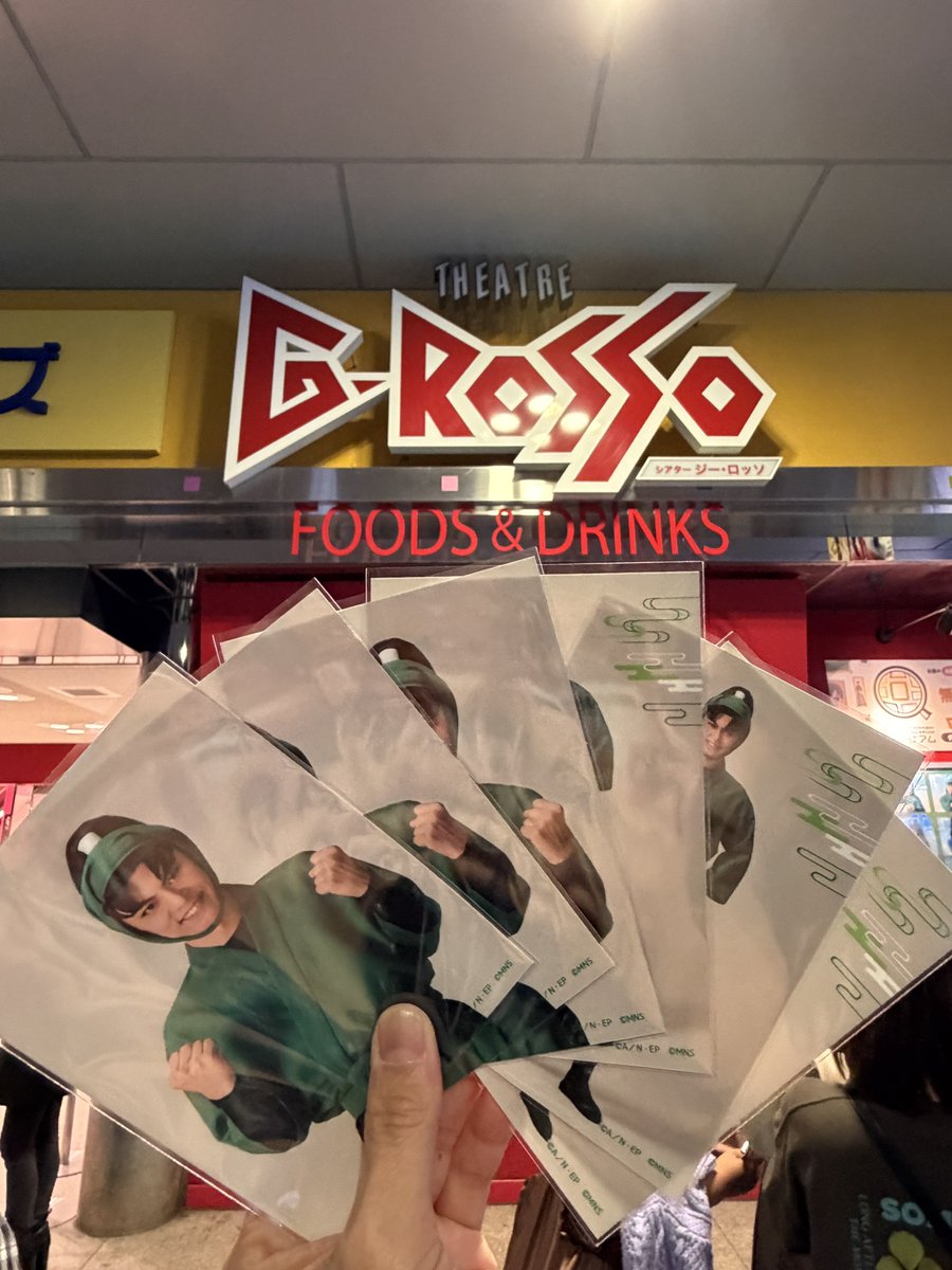 鮫/峰子です🦈 tweet media