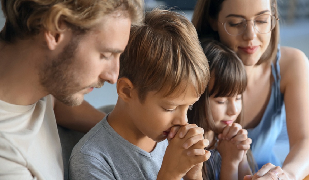 RadioMariaITA's tweet photo. H. 20:20

#PREGHIERE DELLE #FAMIGLIE IN DIRETTA TELEFONICA
 INVITIAMO GLI #SPOSI E I #FIGLI CON I GENITORI A PREGARE CON NOI IN DIRETTA ALLO 031/610610 https://t.co/mqLzHYvKts