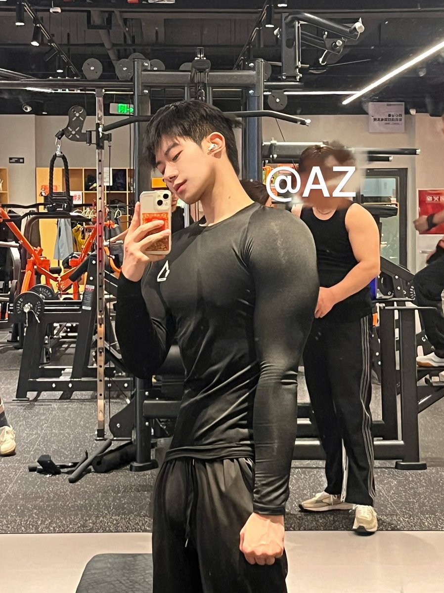 AZ（成都） tweet media