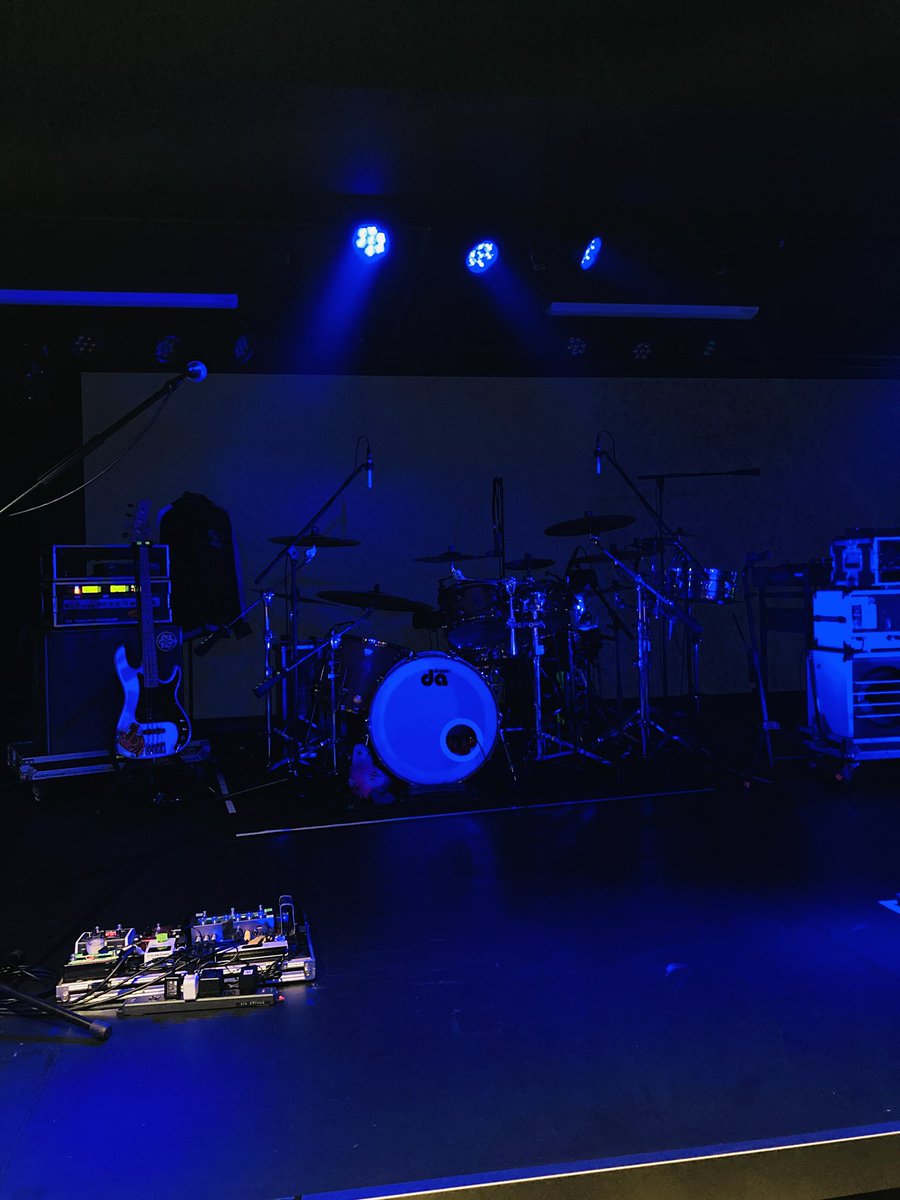 白/10do tweet media