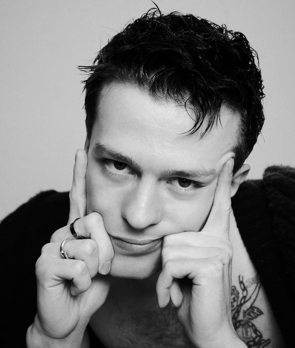 Nicholas tweet media