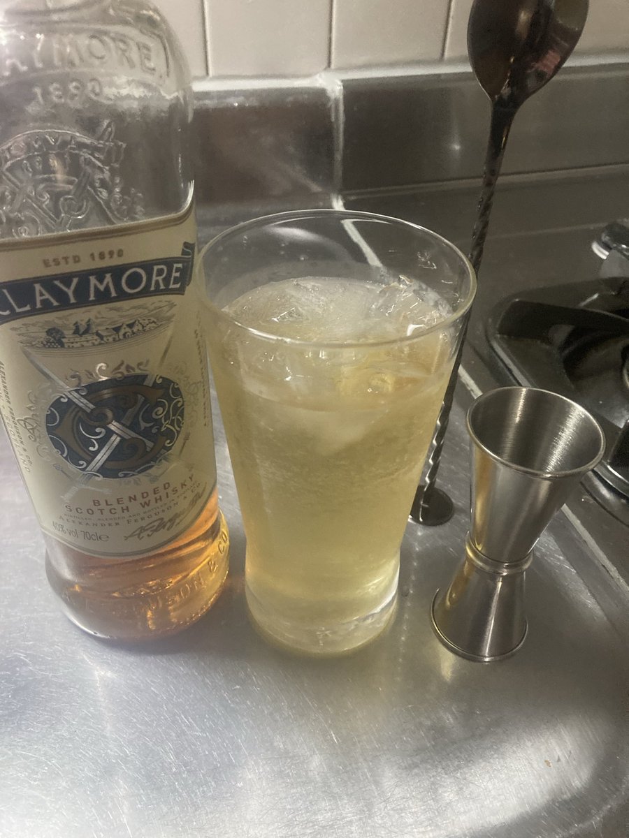 アオイニット帽 tweet media