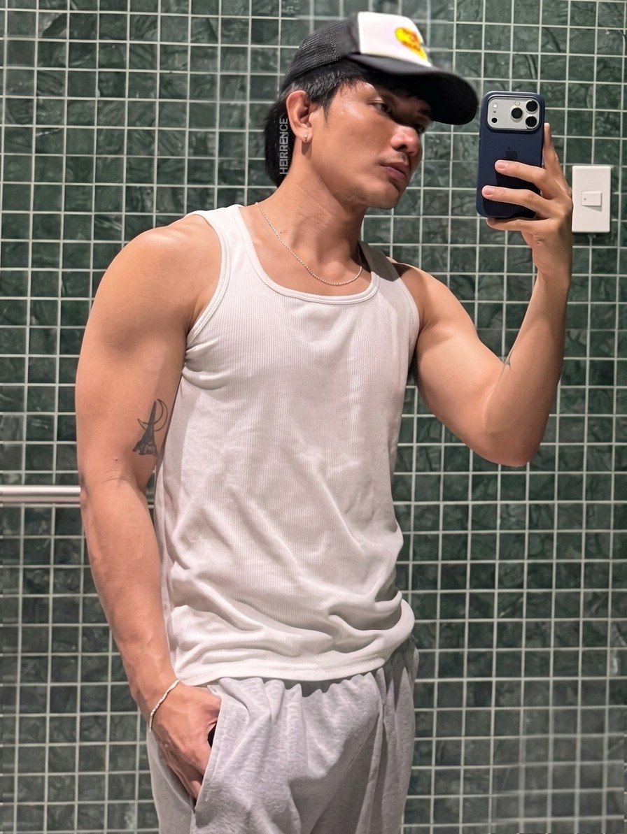 heirrence's tweet photo. may nakiki-selfie din Ralph 👀 https://t.co/e8RylNIwYc