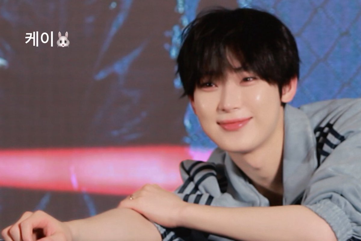 케이🐰 tweet media