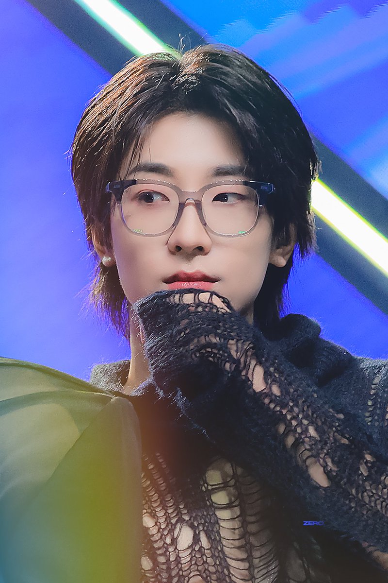 wonwoo's left tit tweet media