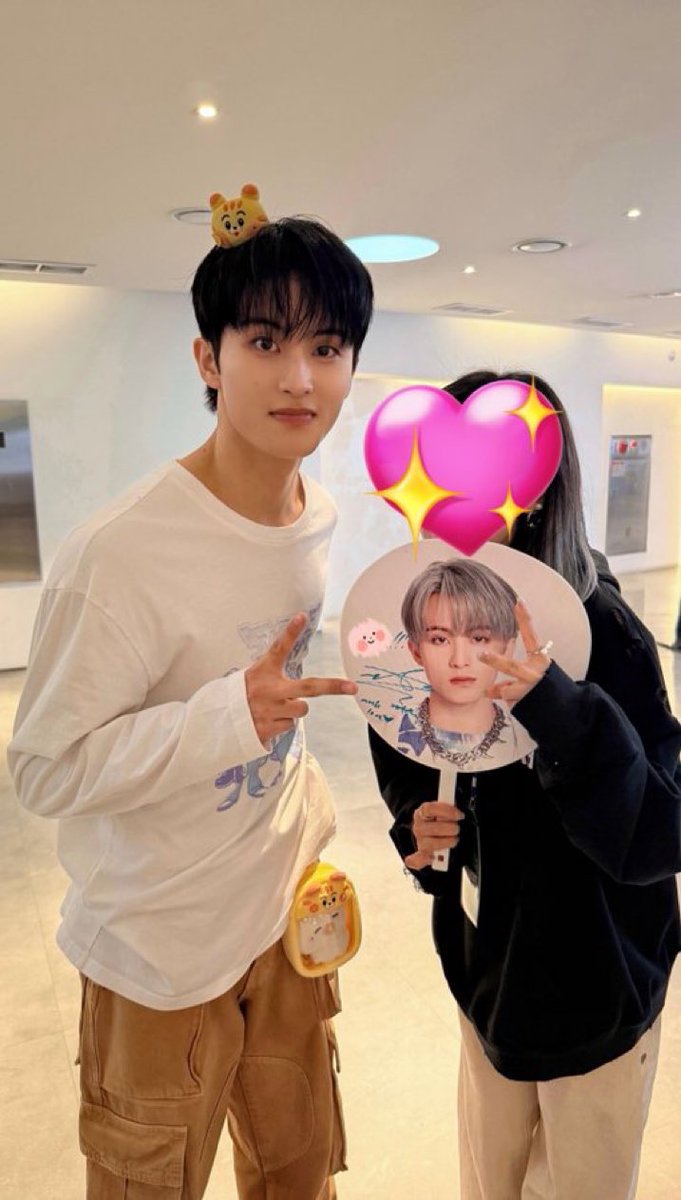 갈비¹⁹⁹⁹ tweet media