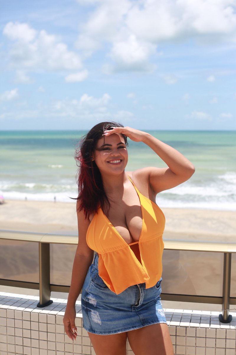 pedradejade tweet media