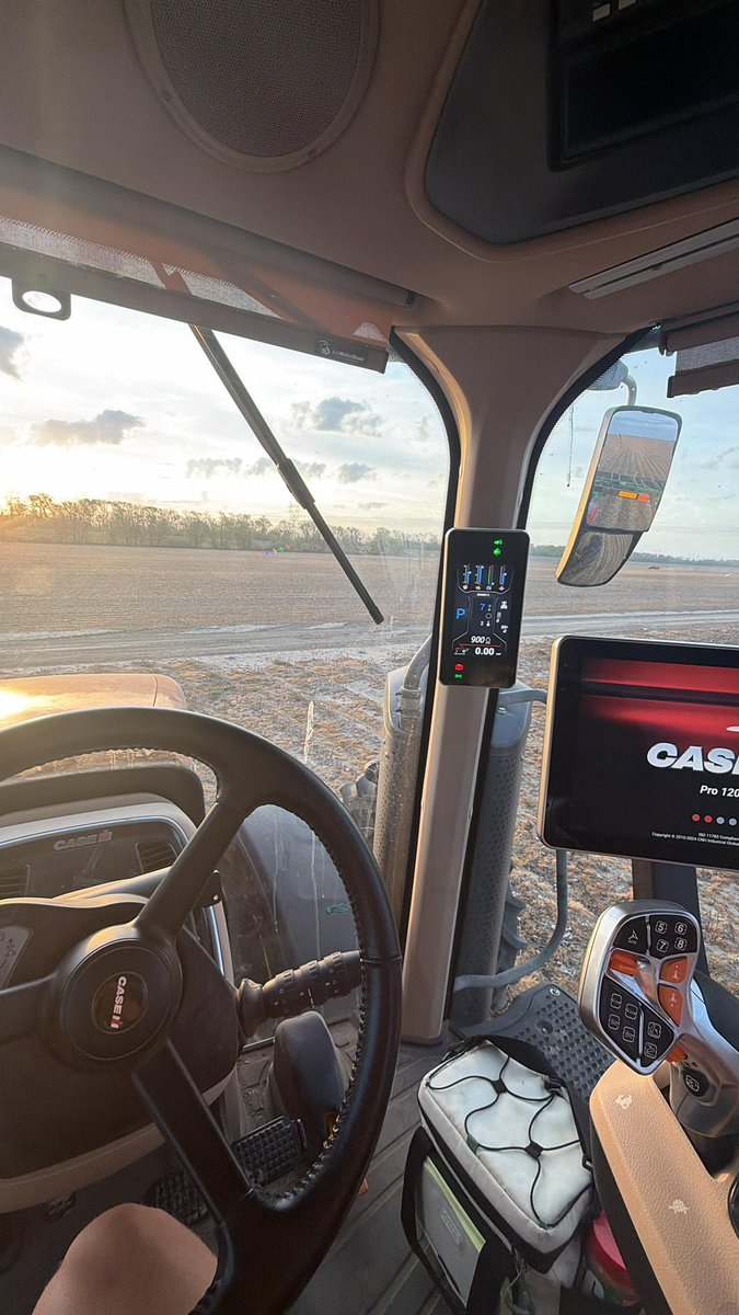 _ArriveAlive's tweet image. Advice on Safe Driving with Tractors and Preventing Tractor Crashes   ow.ly/GCKe30nVk9Q #ArriveAlive #Tractors