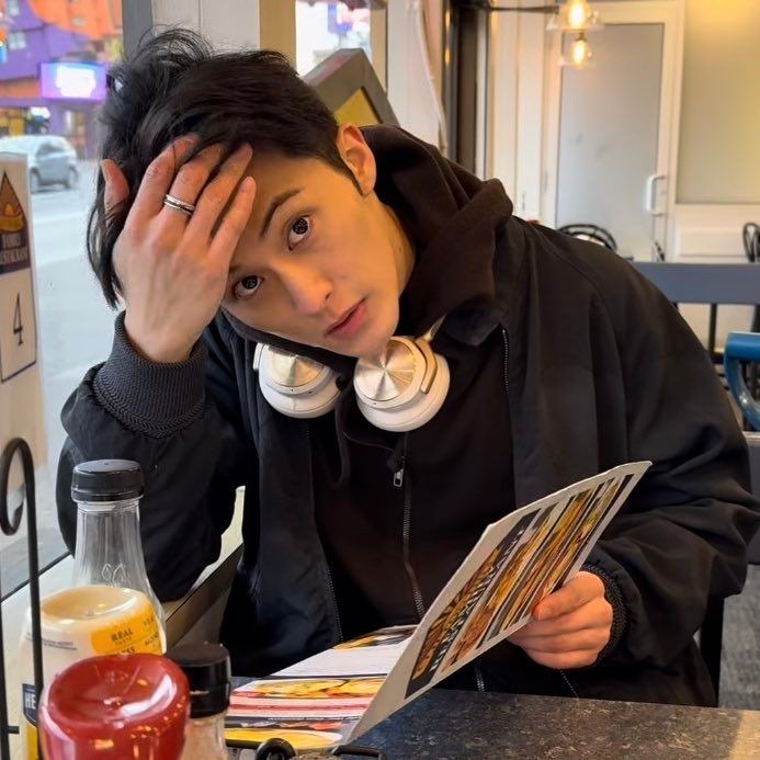 BERMUARA. tweet media