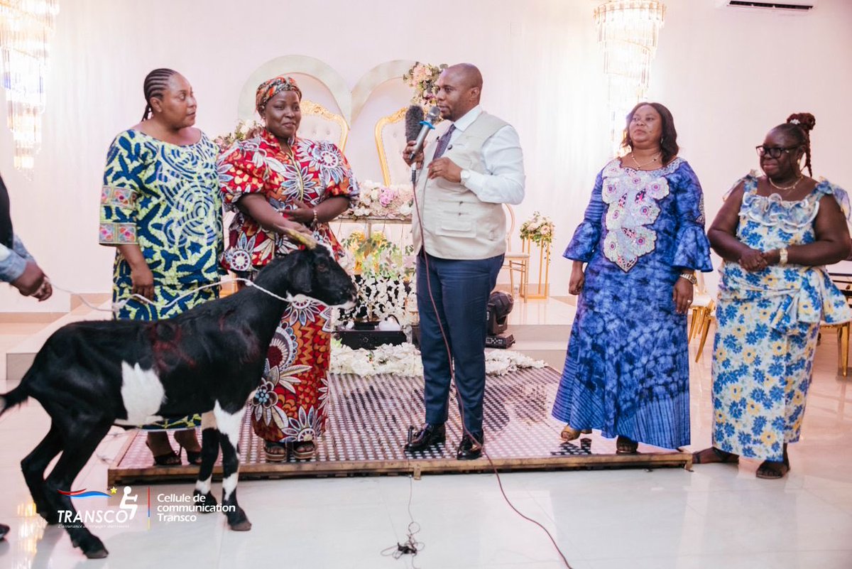 didiNtb2310's tweet image. #Transco_News
Retour en images sur l’activité de clôture du mois de la femme à #Transco en présence de son #Directeur #Général #Jeremie #kilubu #Matondo venu saluer l’engagement des équipes : atelier droits et leadership, témoignages parcours et feuille de route pour la suite.