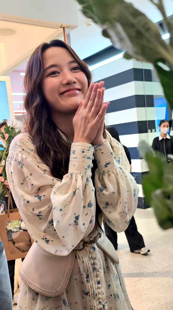 P' Sue 🤍🌷 tweet media