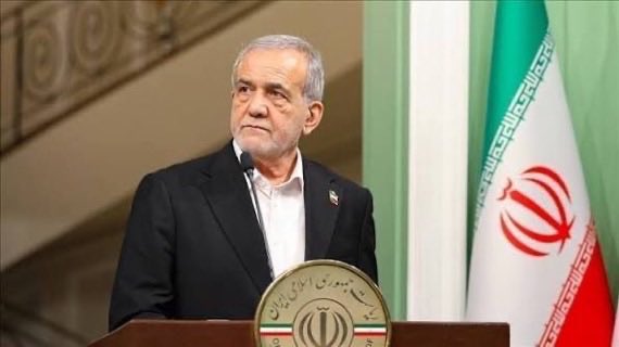 DidiKrypto's tweet photo. #RandomCryptoNews
🚨 BREAKING: 🇮🇷🇺🇸
Trump sagt, das neue Regime in Iran habe offiziell um eine Waffenruhe mit den USA gebeten.
Seine Bedingung:
Zuerst muss die Straße von Hormus wieder geöffnet werden.
Bis dahin droht Trump mit weiteren massiven Angriffen auf Iran. https://t.co/dHmyfBGY5Q