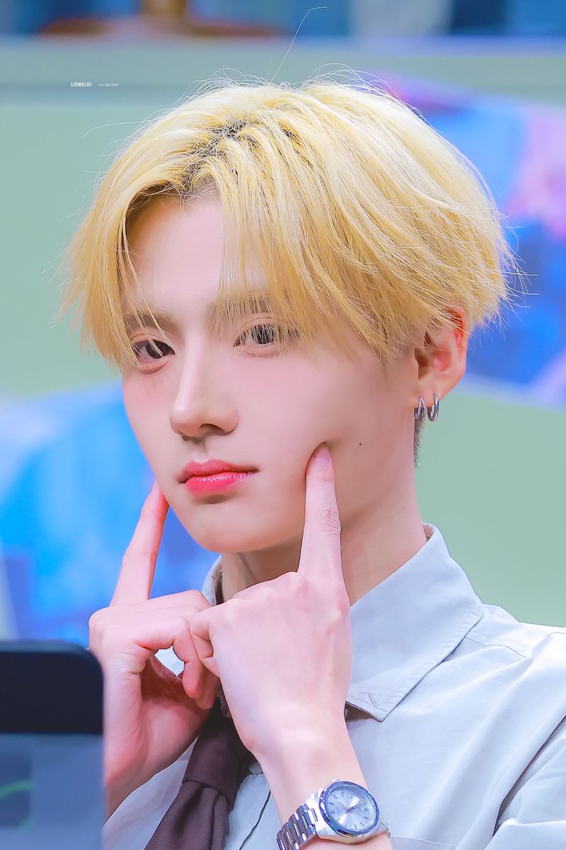 🥚ྀི tweet media