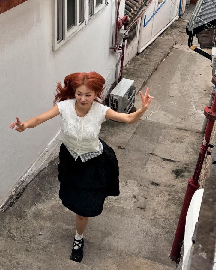 𝒩irina. tweet media