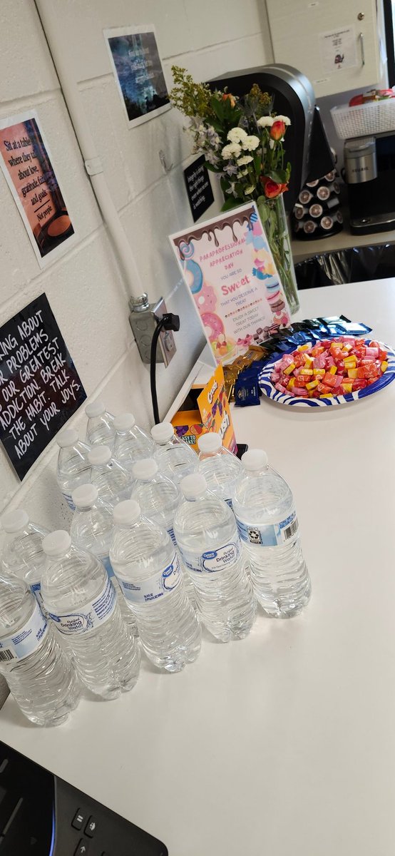 JWhiteRISD's tweet photo. Happy Paraprofessionals Day!  The Child Learning Academies cannot function without you!  Some sweet treats for some sweet caregivers. #risddreambig @RISDecs @katyphinney @kristinleeper9 @IamBranum https://t.co/YACGKLH0Wh