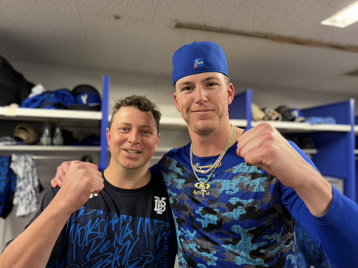 横浜DeNAベイスターズ tweet media