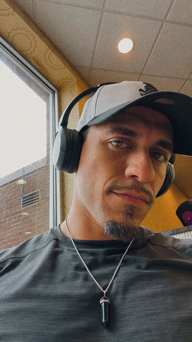 EfrenGioBotello ⚜️ tweet media