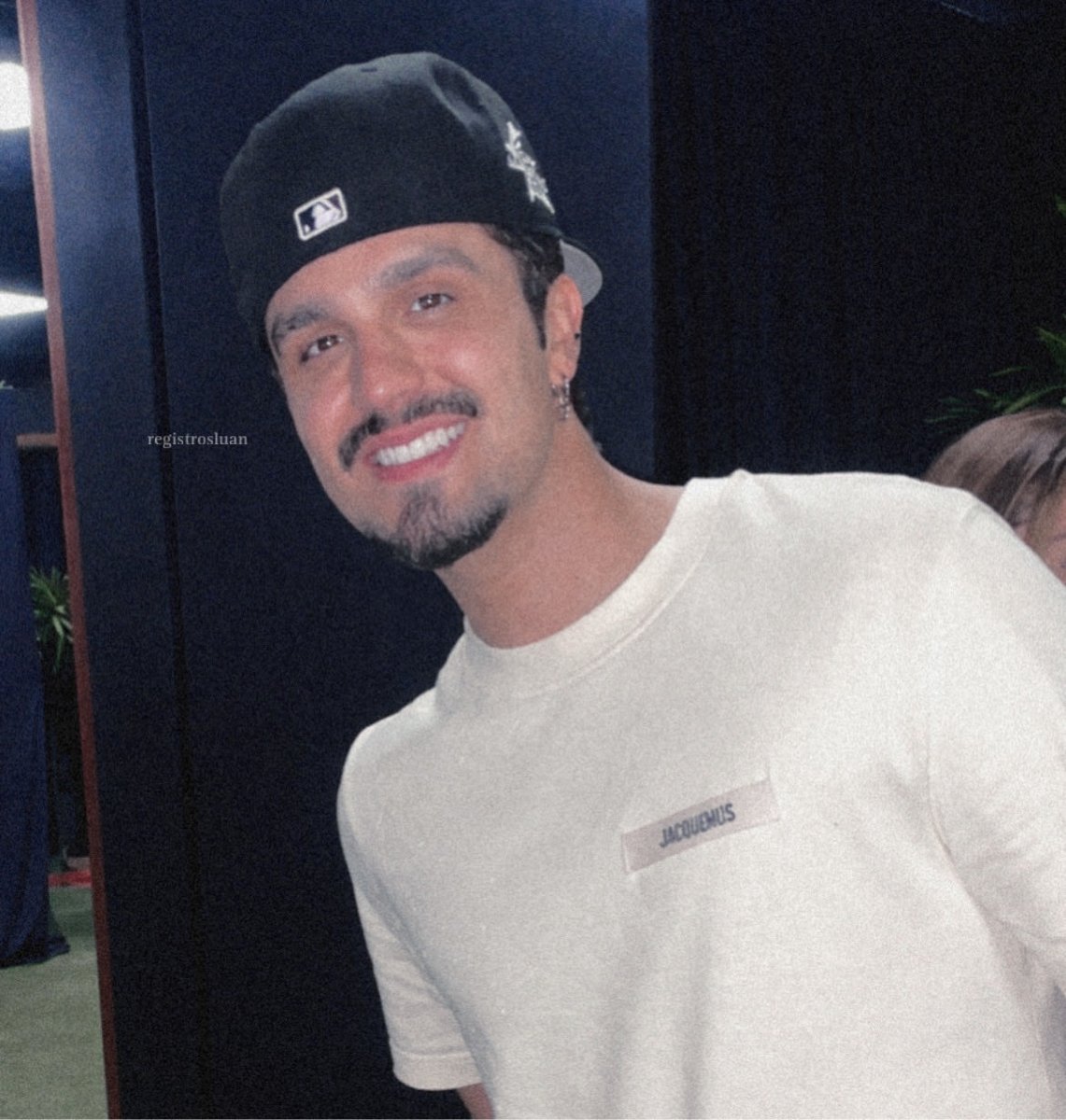 todo dia uma foto do luan sorrindo tweet media