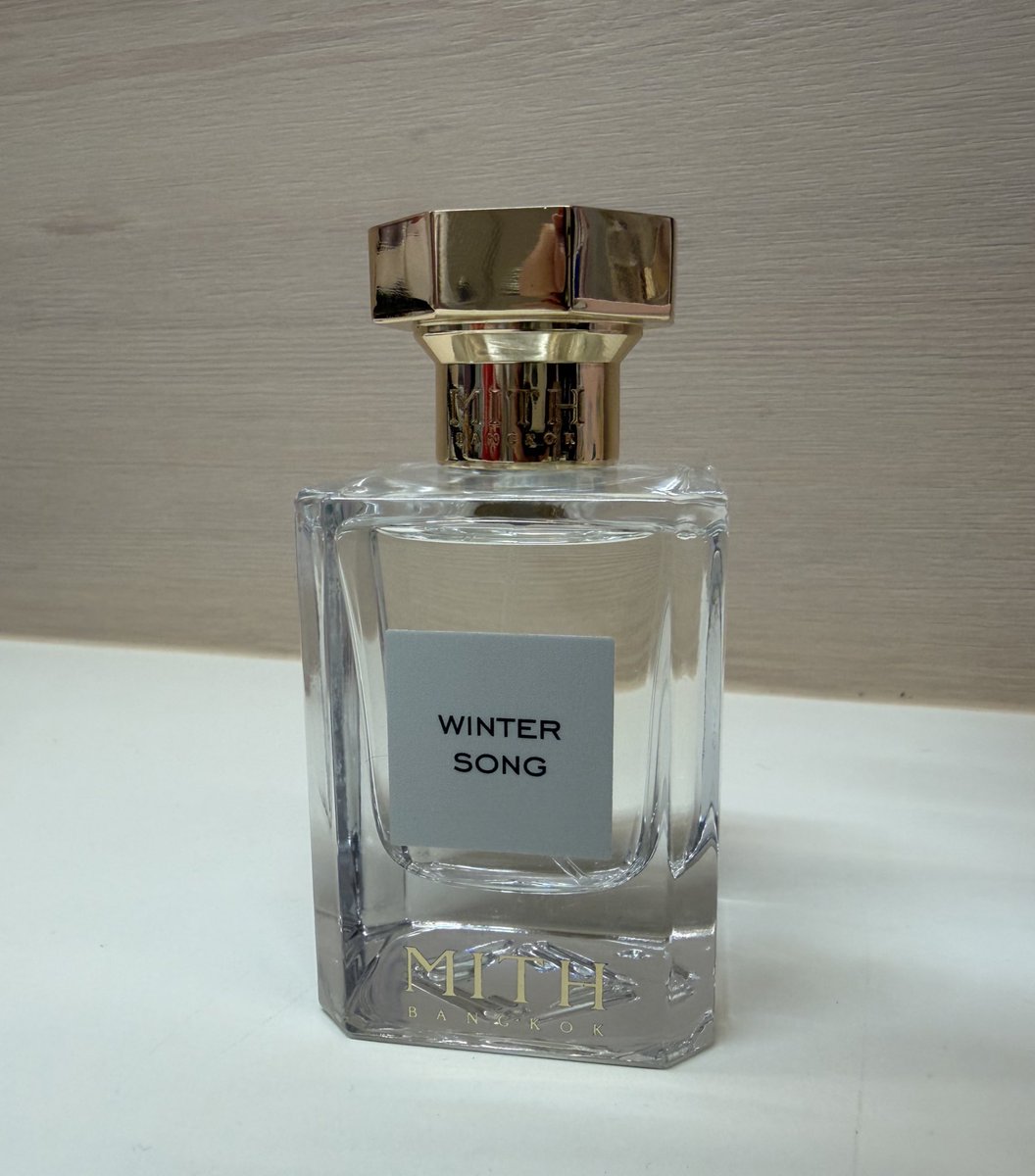 eawkayyy's tweet photo. 🧑🏻‍🩰ส่งต่อ✨

น้ำหอม MITH BANGKOK🫧
กลิ่น Winter Song (60 ml.)

- 1500 รวมส่ง(95%)
- พร้อมส่ง ลดได้อีก
- ซื้อจากช็อปที่สยาม
- ขอดูเพิ่มเติมได้

#ส่งต่อน้ำหอม #ส่งต่อเครื่องสำอาง
#MITHBangkok 
#MITHXเขมจิราต้องรอดseries 
#น้ำหอม #MITH https://t.co/UqpRd3YGPv