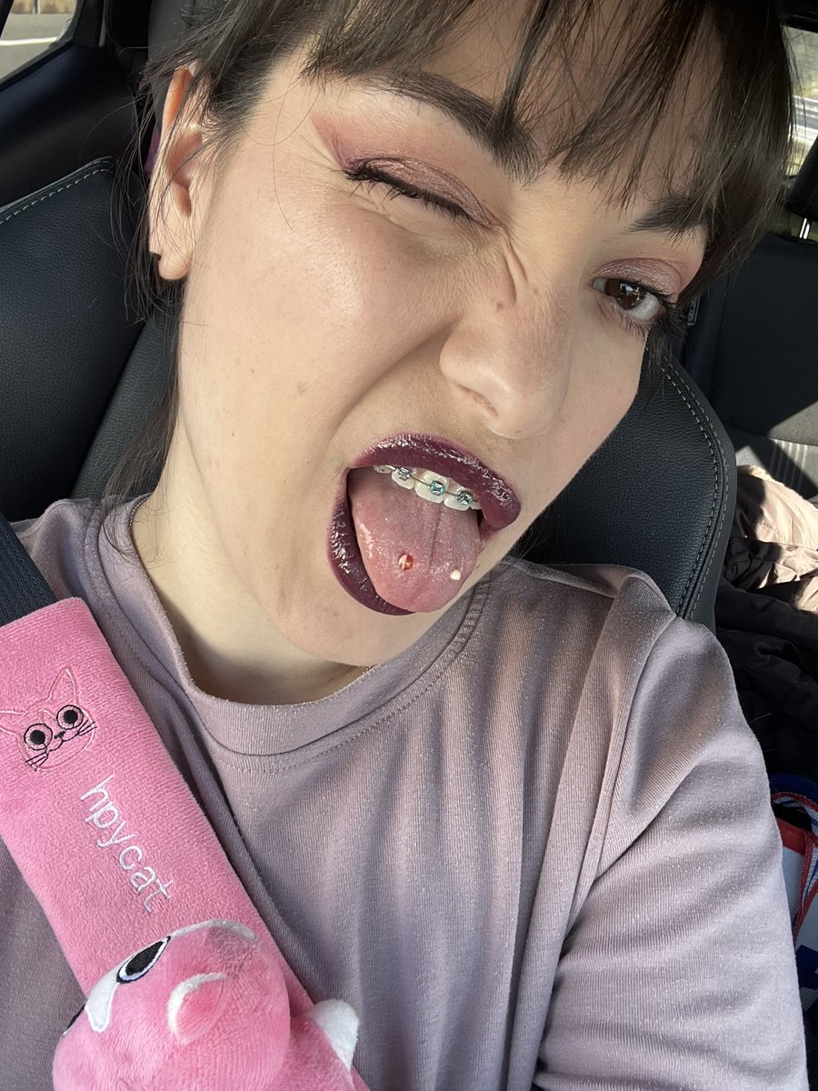 🌸 𝔅𝔩𝔬𝔬𝔡𝔶 𝔐𝔦𝔯𝔶 🌸 tweet media