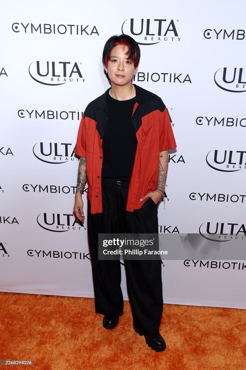 Amber 刘 tweet media