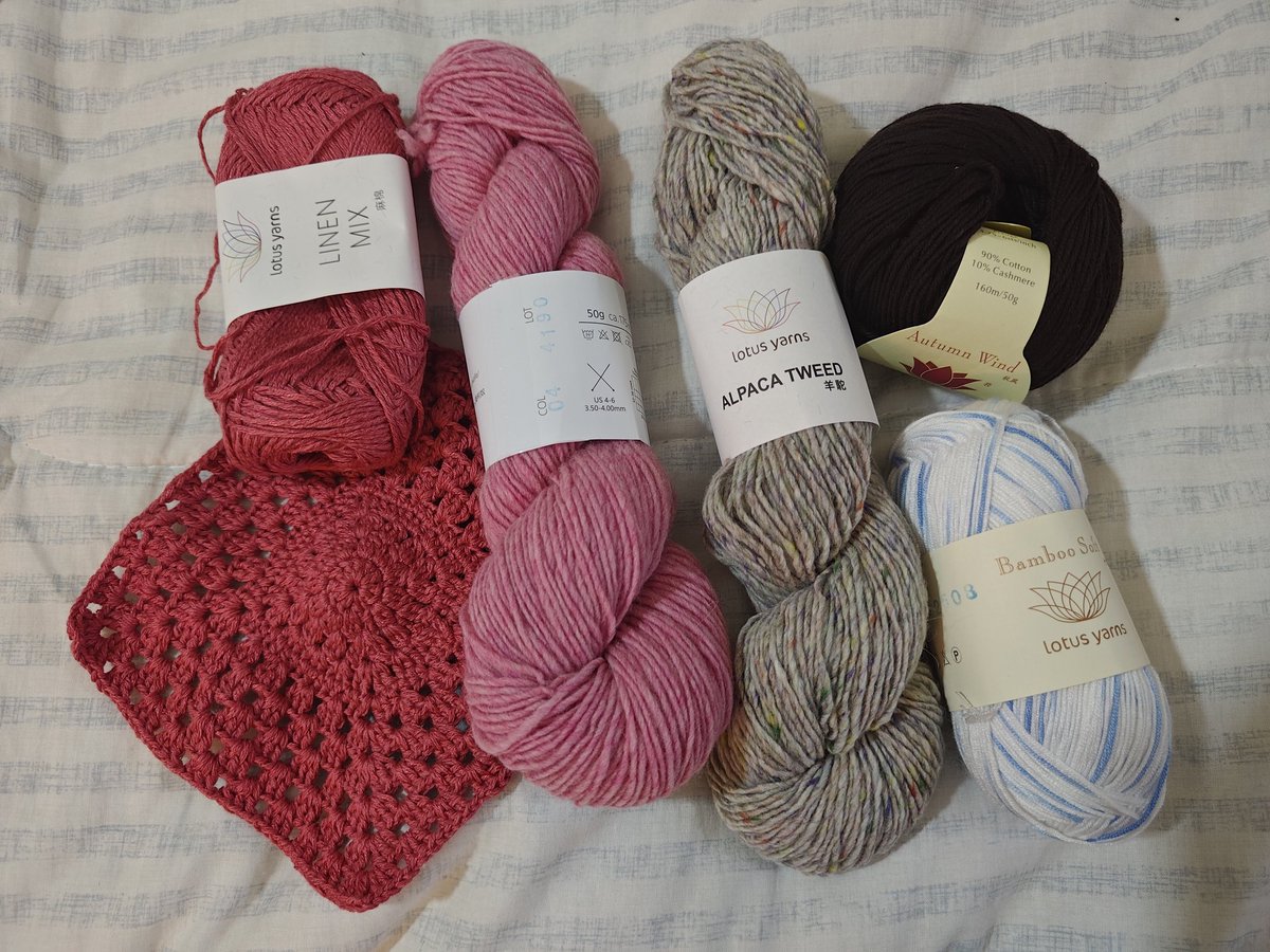 Lida Oriana🪼🧶First Official Crochet Vtuber! tweet media