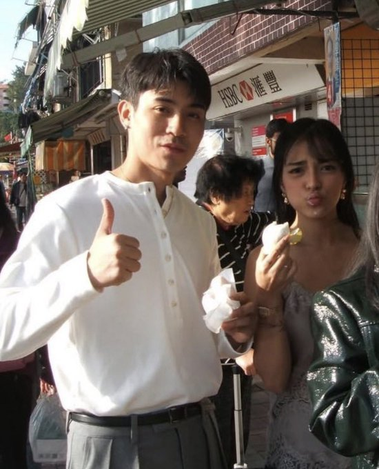 eLv🤫🧙 tweet media