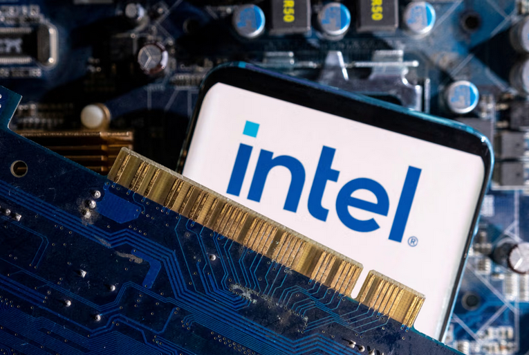 Disclose.tv tweet media