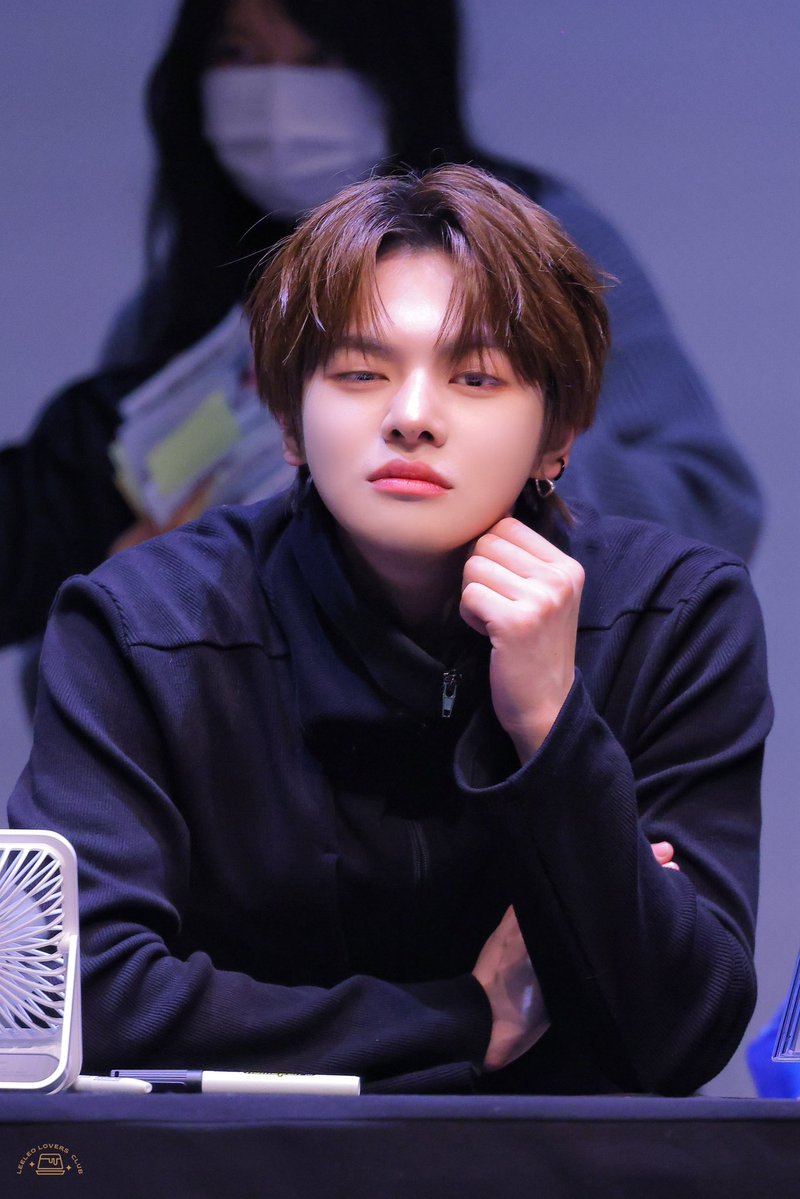 이푸딩 tweet media