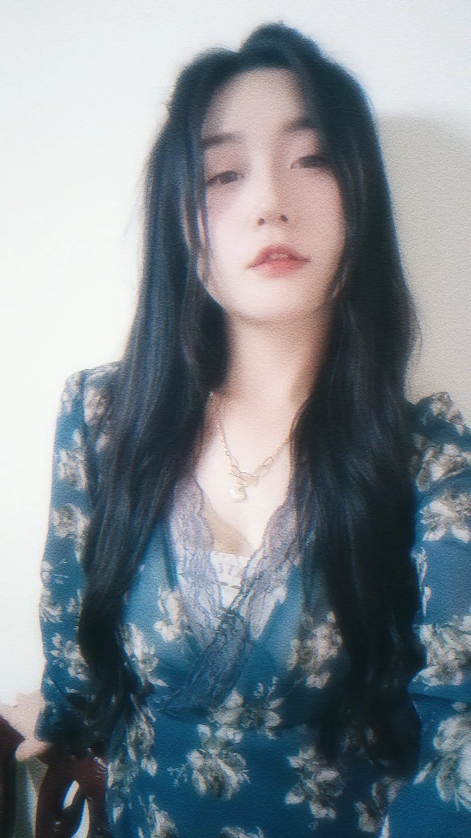 殯葬業-雯如 tweet media