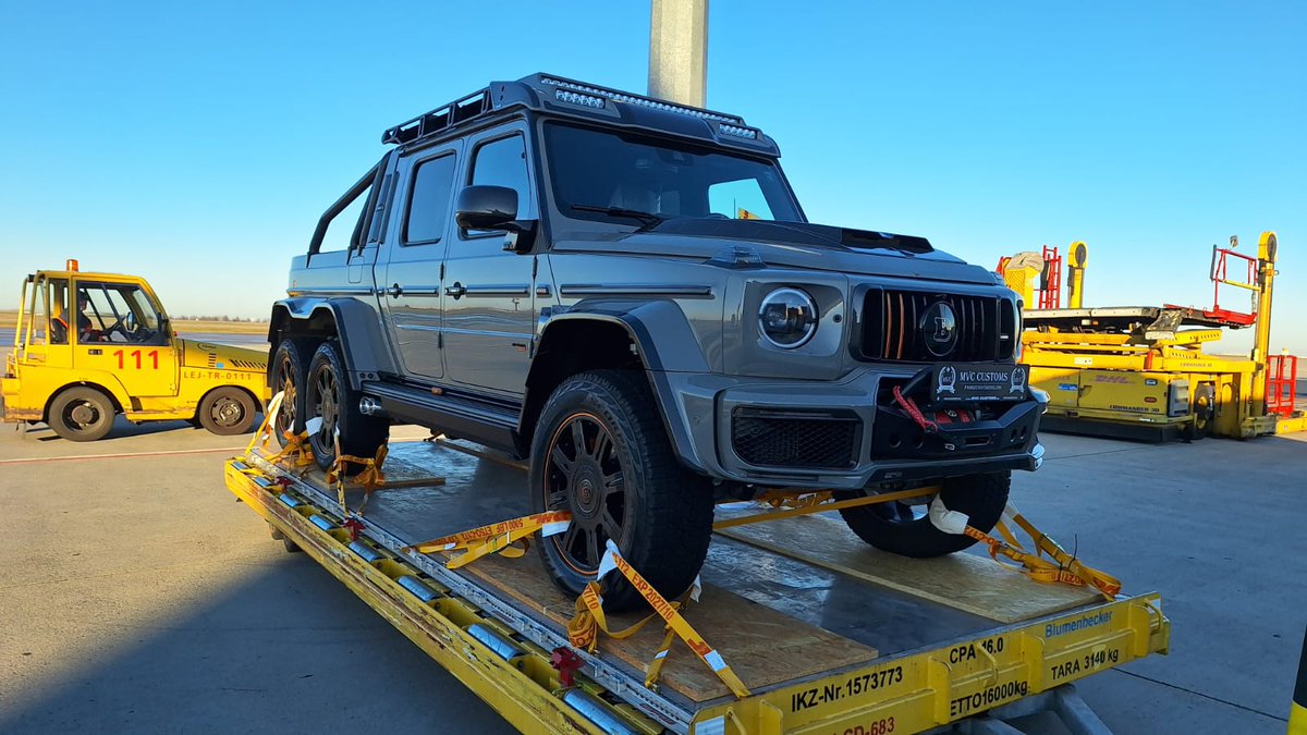 Mr.Zloback tweet media