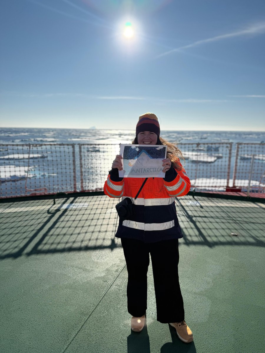 sptacademy's tweet image. Exciting News! 🌍

Our School Flag Has Travelled To The Weddell Sea On Board The RSS Sir David Attenborough 🚢❄️

An Incredible Opportunity Linking Our Students To Real-World Polar Research.

@UkPolarNetwork @Fiona_616 @Snotlady5

#PolarResearch #STEMEducation #Exploration