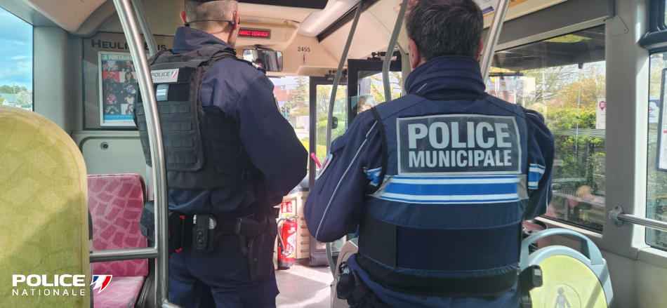 Police nationale 21 tweet media